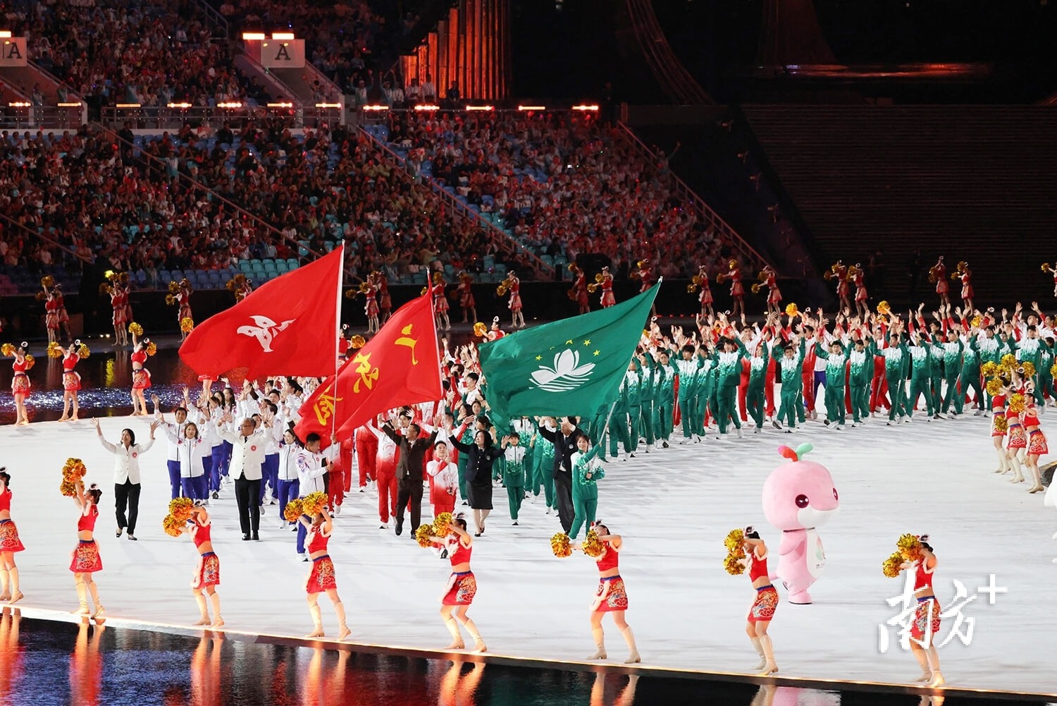 纽约大都会宣布 2026 赛季将全面取消塑料瓶装水，转为环保型循环直饮水系统